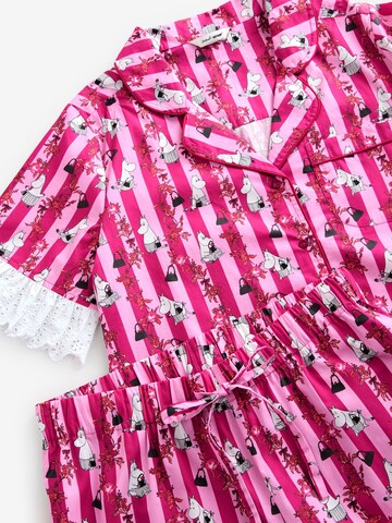 Pijama 'Mumins' de la Cath Kidston pe roșu
