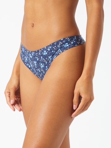 MAGIC Bodyfashion Regular Thong 'Dream Invisibles' in Blue