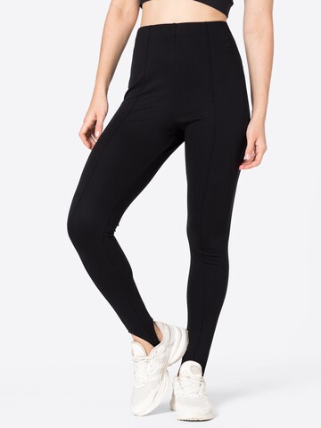 NU-IN Skinny Leggings in Black: front