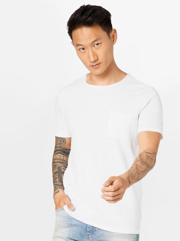 T-Shirt Marc O'Polo en blanc : devant