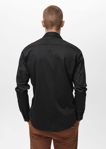 MANGO MAN Regular fit Button Up Shirt 'Adana' in Black