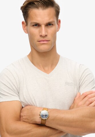 T-Shirt Superdry en gris