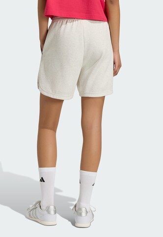 Loosefit Pantalon de sport 'Studio' ADIDAS SPORTSWEAR en blanc