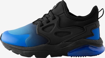 Next Tennarit värissä musta: etupuoli