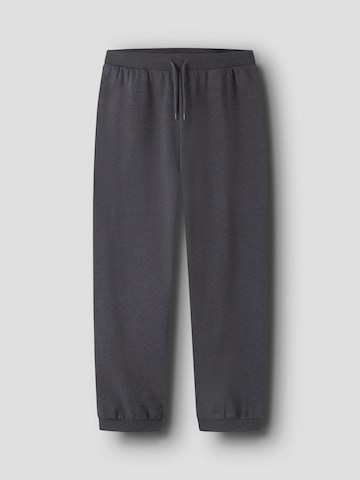 Loosefit Pantalon TWO SOON en gris