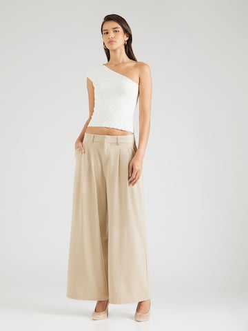 millane Top 'Angular' in White