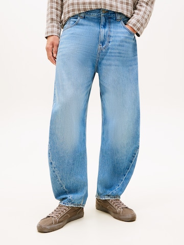 Tommy Jeans Barrel Τζιν 'Ashton' σε μπλε: μπροστά