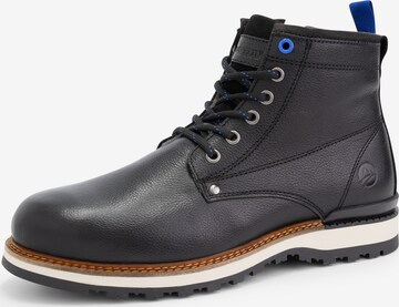 Travelin Lace-Up Boots in Black: front