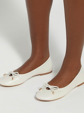 Ballerines 'Hali' Dune LONDON en beige