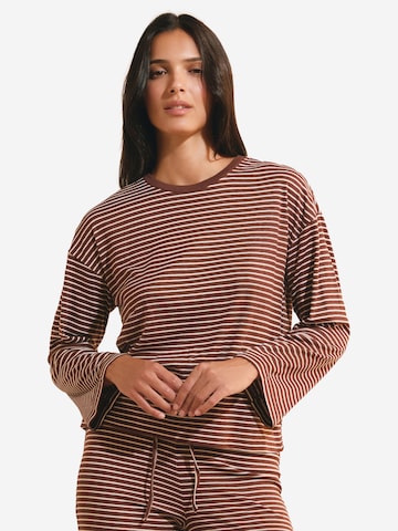 ETAM Slaapshirt 'Beno' in Bruin: voorkant