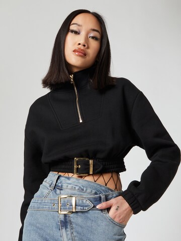 Hoermanseder x About You Sweatshirt 'Clara' in Black: front