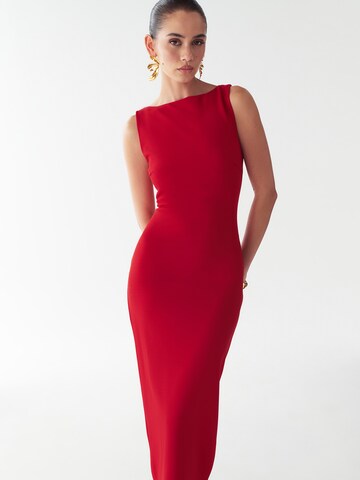 BWLDRHaljina 'Shian' - crvena boja