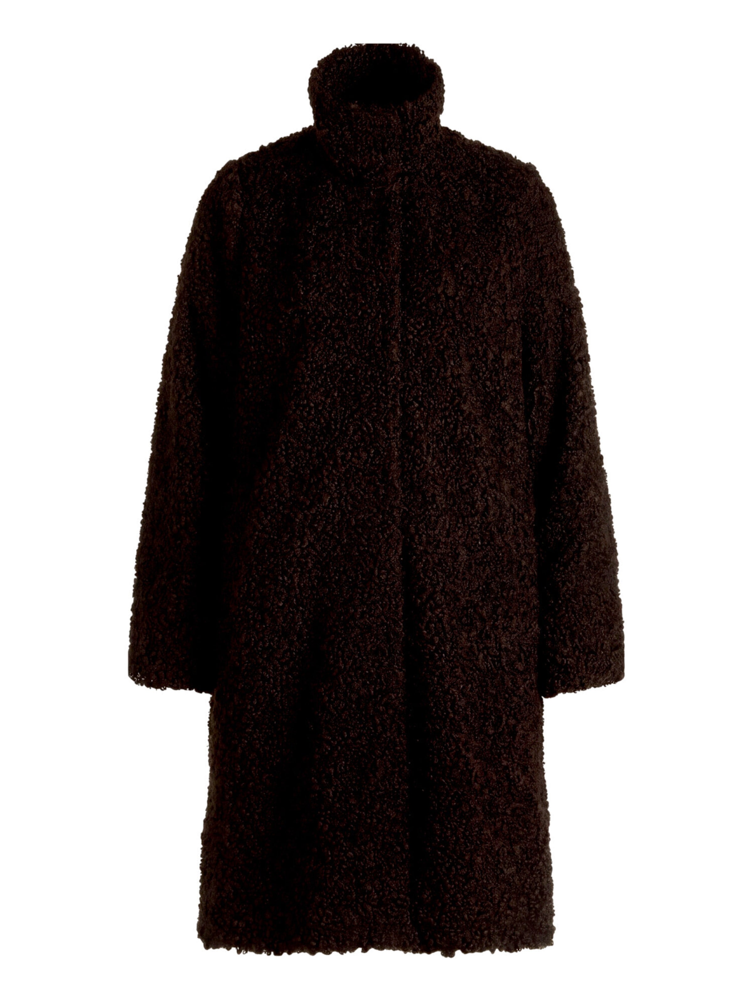 Cappotto invernale di zero in marrone: frontale