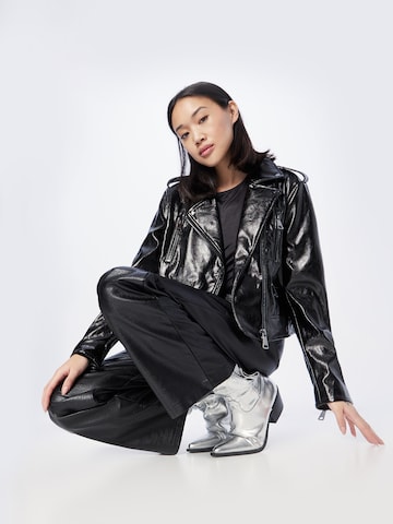 DKNY Between-Season Jacket 'CRACKLE' in Black