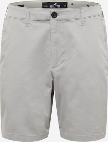 HOLLISTER - Regular Calças chino em cinzento: frente