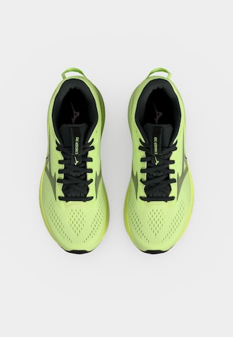 MIZUNO Jooksujalats 'Mizuno', värv roheline