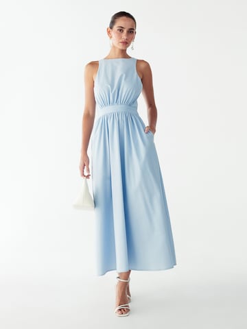 Willa Večerna obleka 'Liliana' | modra barva