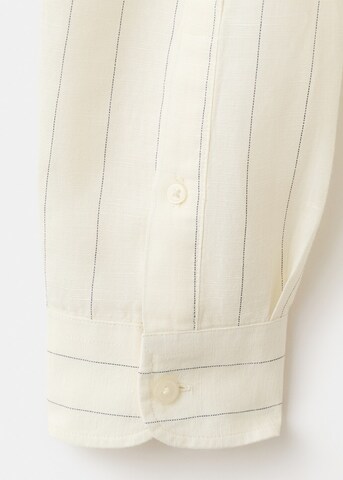 MANGO MAN Regular Fit Hemd 'Rug' in Beige