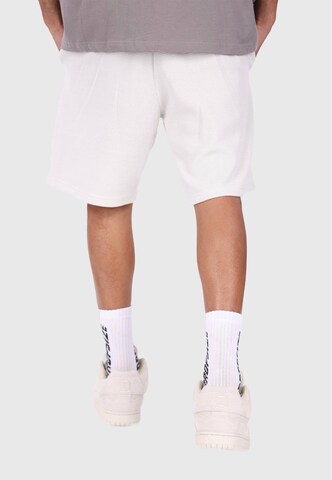 Dropsize - Loosefit Calças em cinzento