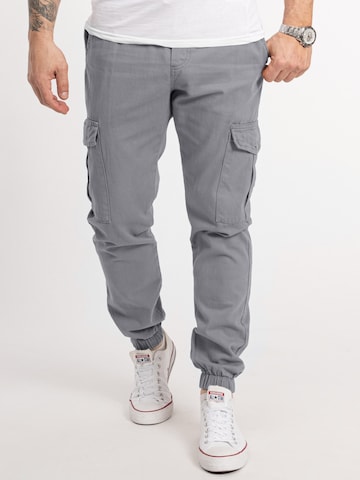 Rock Creek Tapered Cargo Pants in Grey: front