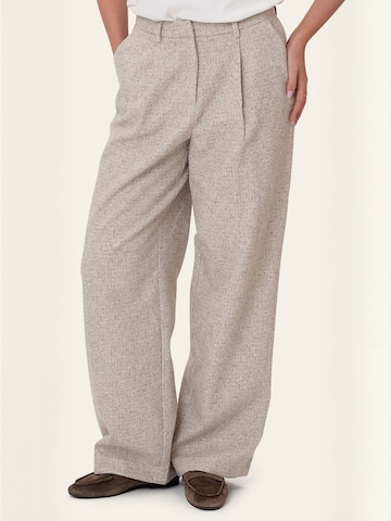 Regular Pantalon ' CelineIC ' BYIC en beige : devant