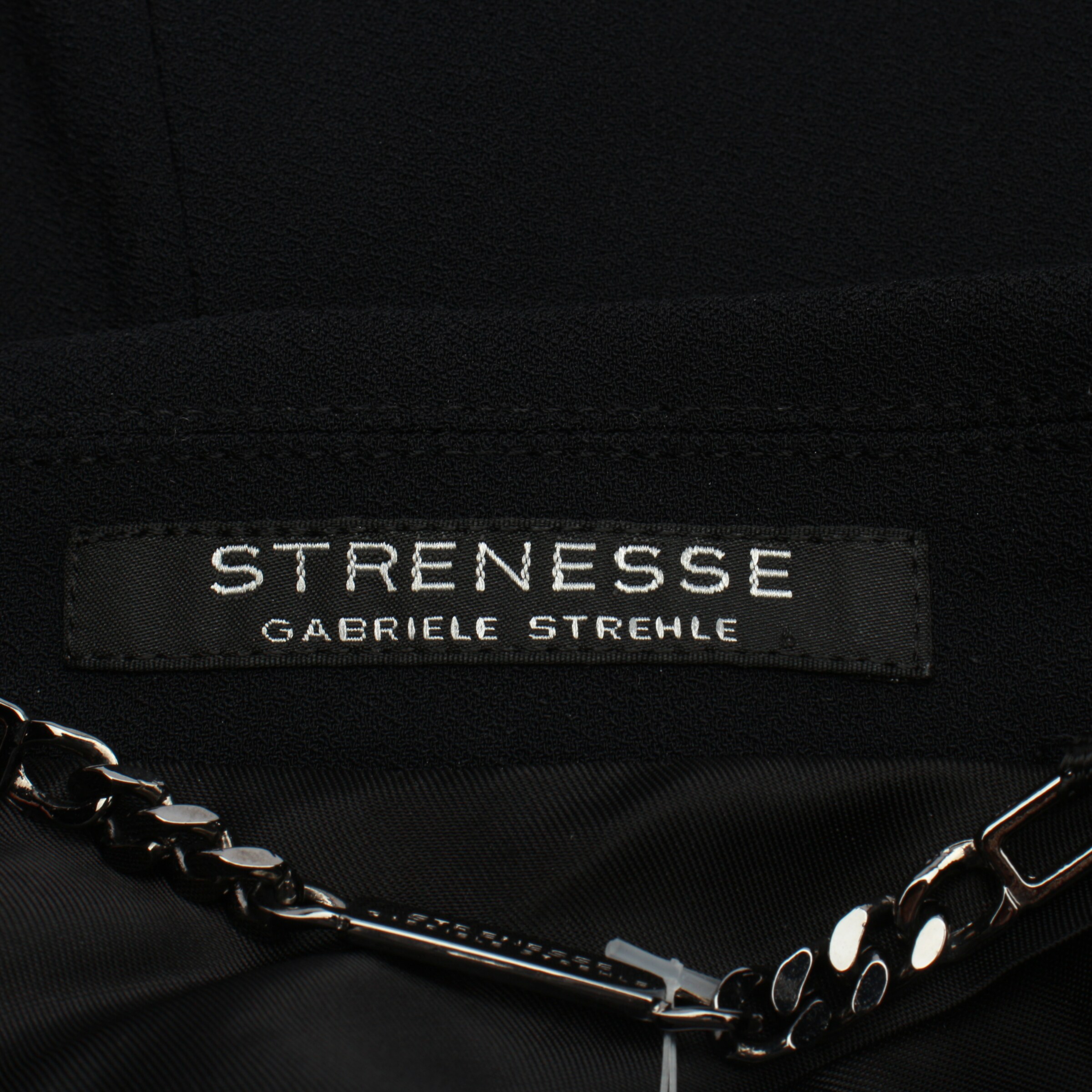 STRENESSE Blazer L in Schwarz