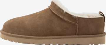 bronzas UGG Klasiski zābaki 'Classic': no priekšpuses