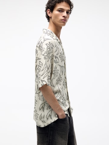Pull&Bear Comfort fit Overhemd in Beige