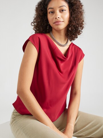 Banana Republic - Blusa en rojo