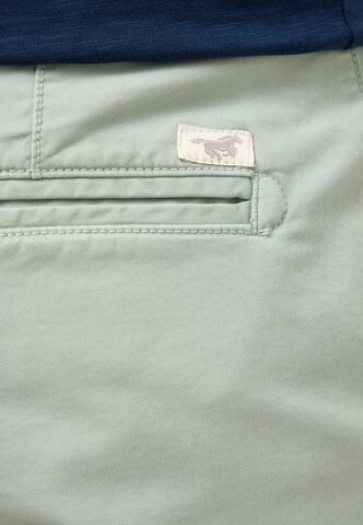 MUSTANG Regular Shorts in Grün