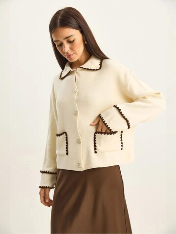 Cardigan Bianco Lucci en beige