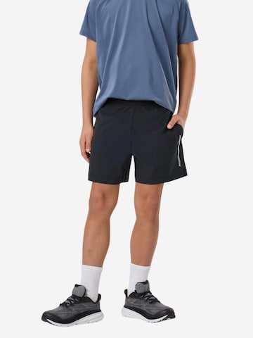SWEDEMOUNT Regular Sporthose 'Core'‌‌‌‌‌‌ in Schwarz: Vorderseite