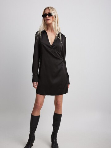 NA-KD Shirt Dress in Black: front