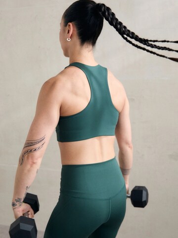 Girlfriend Collective Top ' Dylan ' in Grün