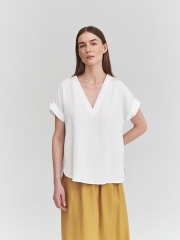 TATUUM - Blusa 'Alea 3' em branco: frente