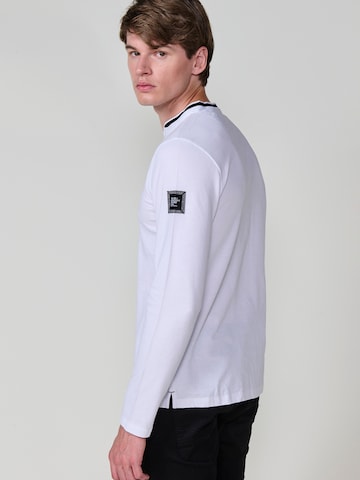 T-Shirt KOROSHI en blanc