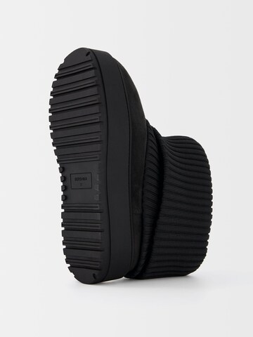 Bershka Boots i sort