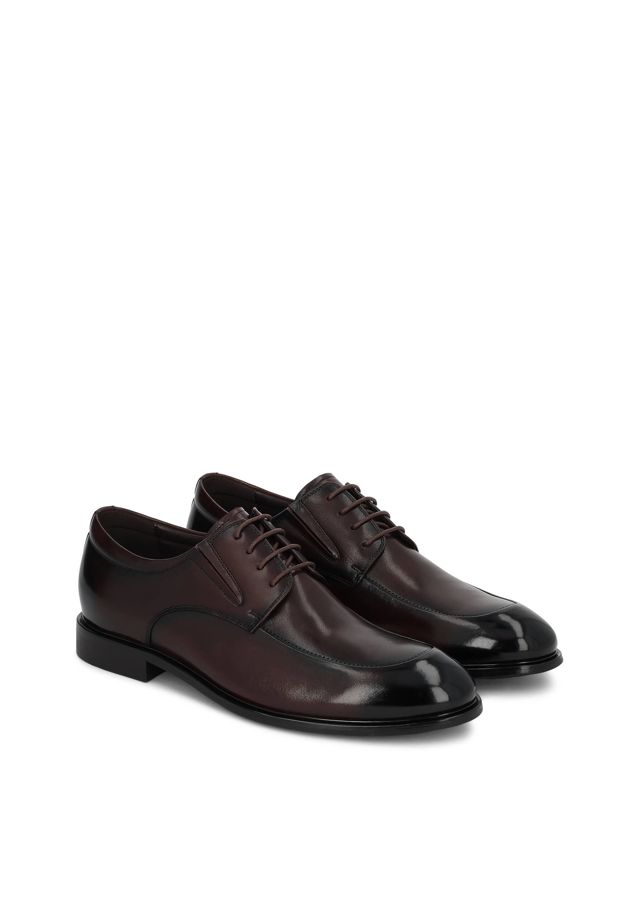 Scarpa stringata di Kazar in marrone