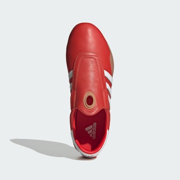 ADIDAS ORIGINALS Slip-on 'Taekwondo Mei' in Red