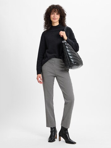MORE & MORE Slimfit Pantalon in Zwart