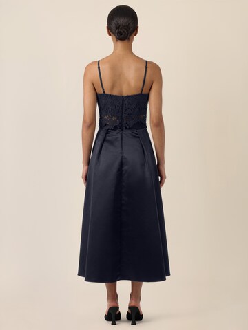 APART Evening Dress in Blue