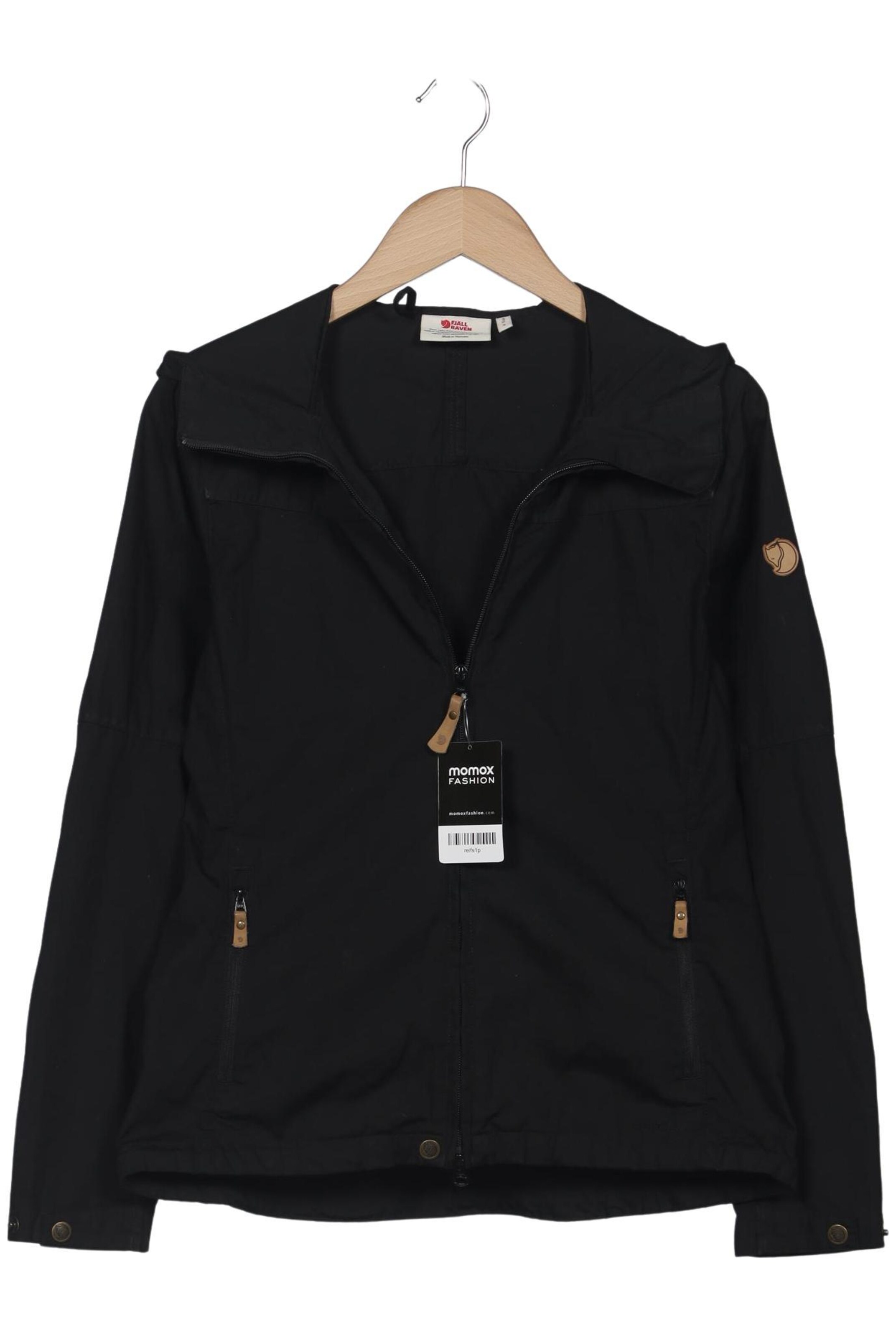 Fjällräven Jacket & Coat in S in Black: front