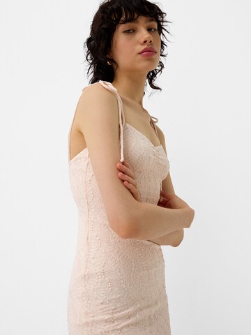 Bershka Kjole i pink