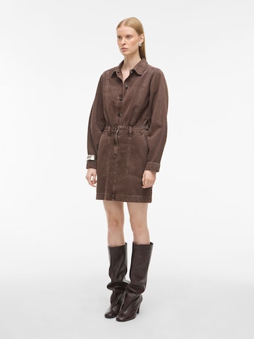 ROUGE EDIT Jurk in Bruin