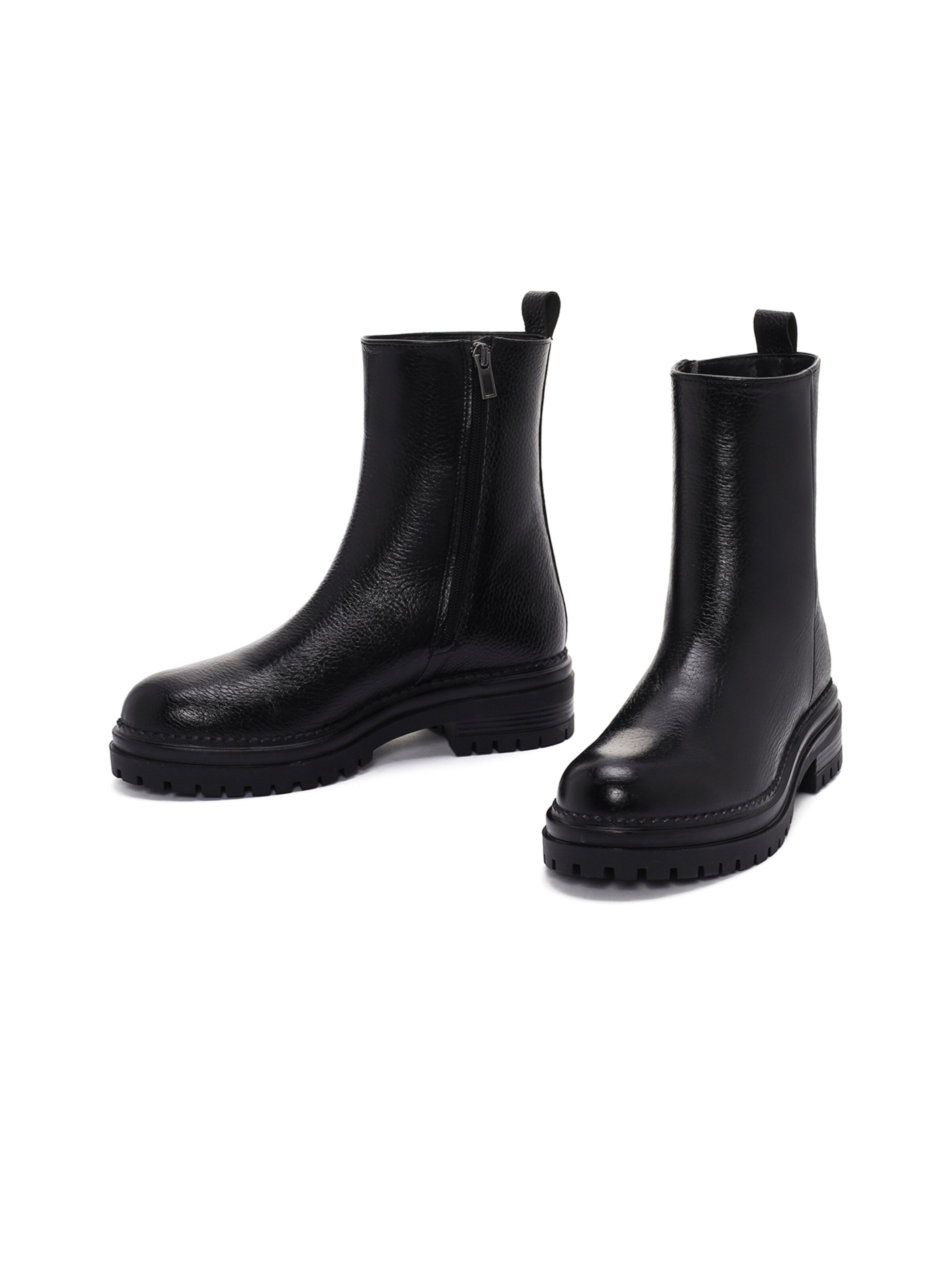 Derimod Booties in Black