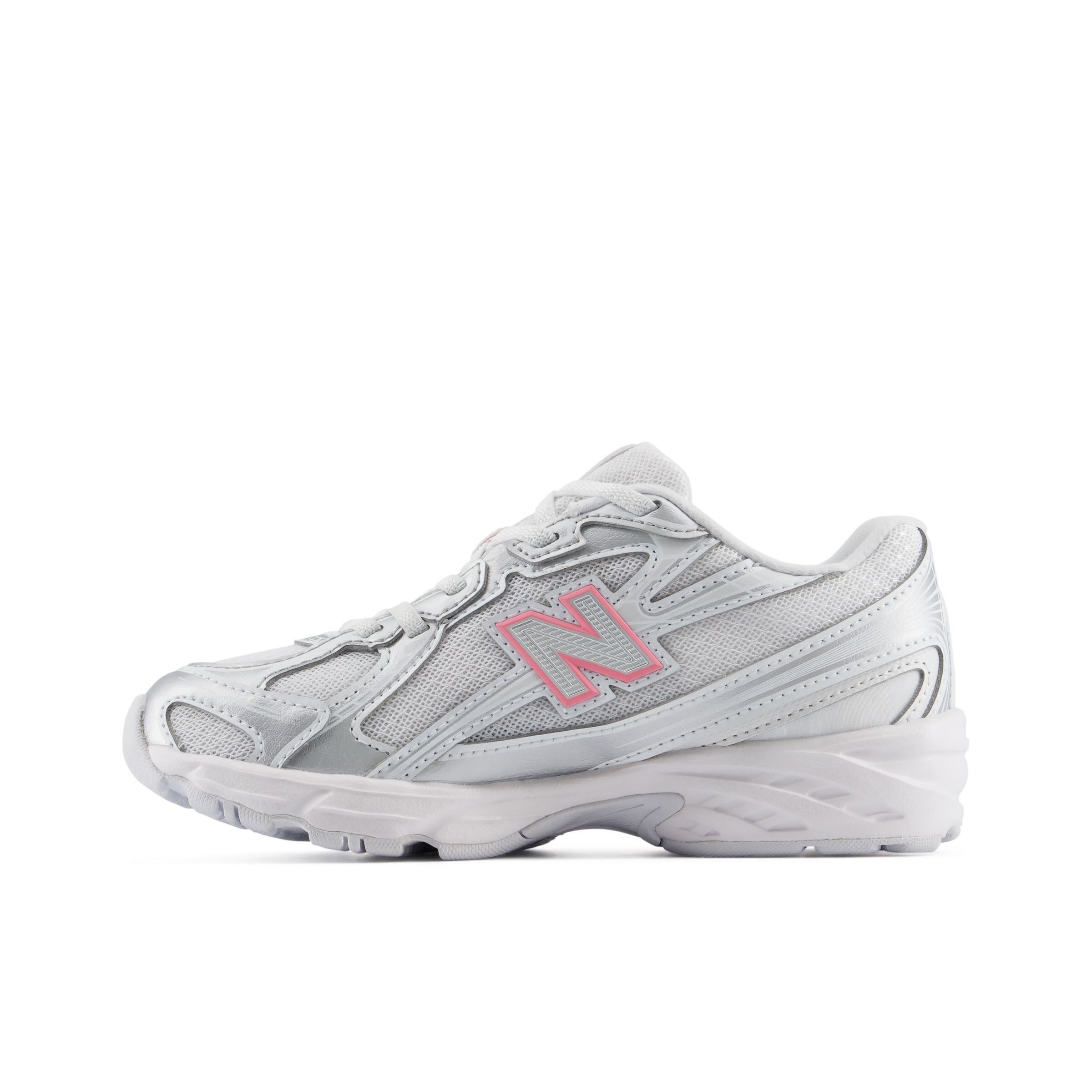 new balance Sneaker '740' in Silber