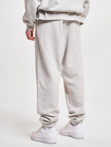 DEF Tapered Pants in Grey