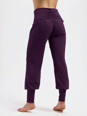 Urban Goddess Yoga & Activewear Loose fit Harem Pants 'Devi Yoga und Pilates Harem' in Purple