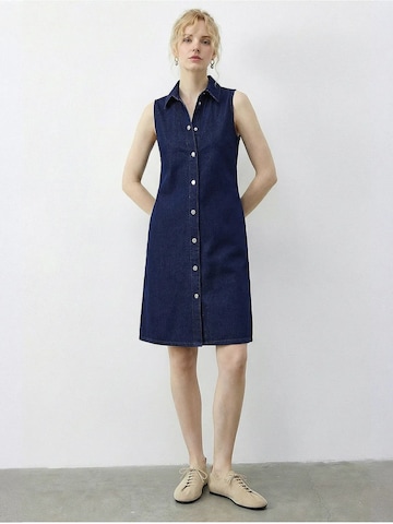 Bianco Lucci - Vestido em azul: frente
