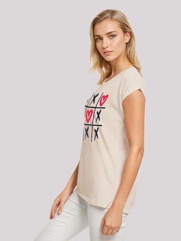 F4NT4STIC Shirt 'Valentinstag Herz Tic Tac Toe' in Beige